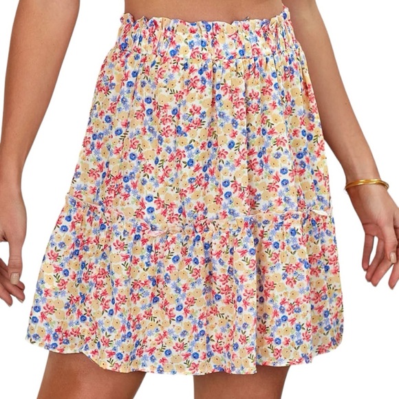 Floral lined skirt - Picture 1 of 1